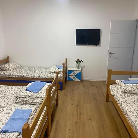 בית הארחה Dusanov *